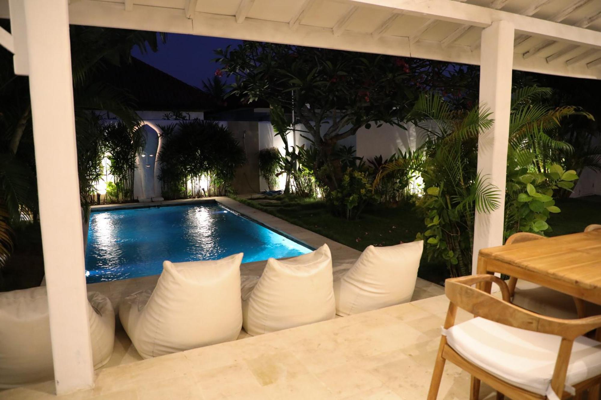 Villa Tom & Lucie Bingin Beach Uluwatu Екстериор снимка