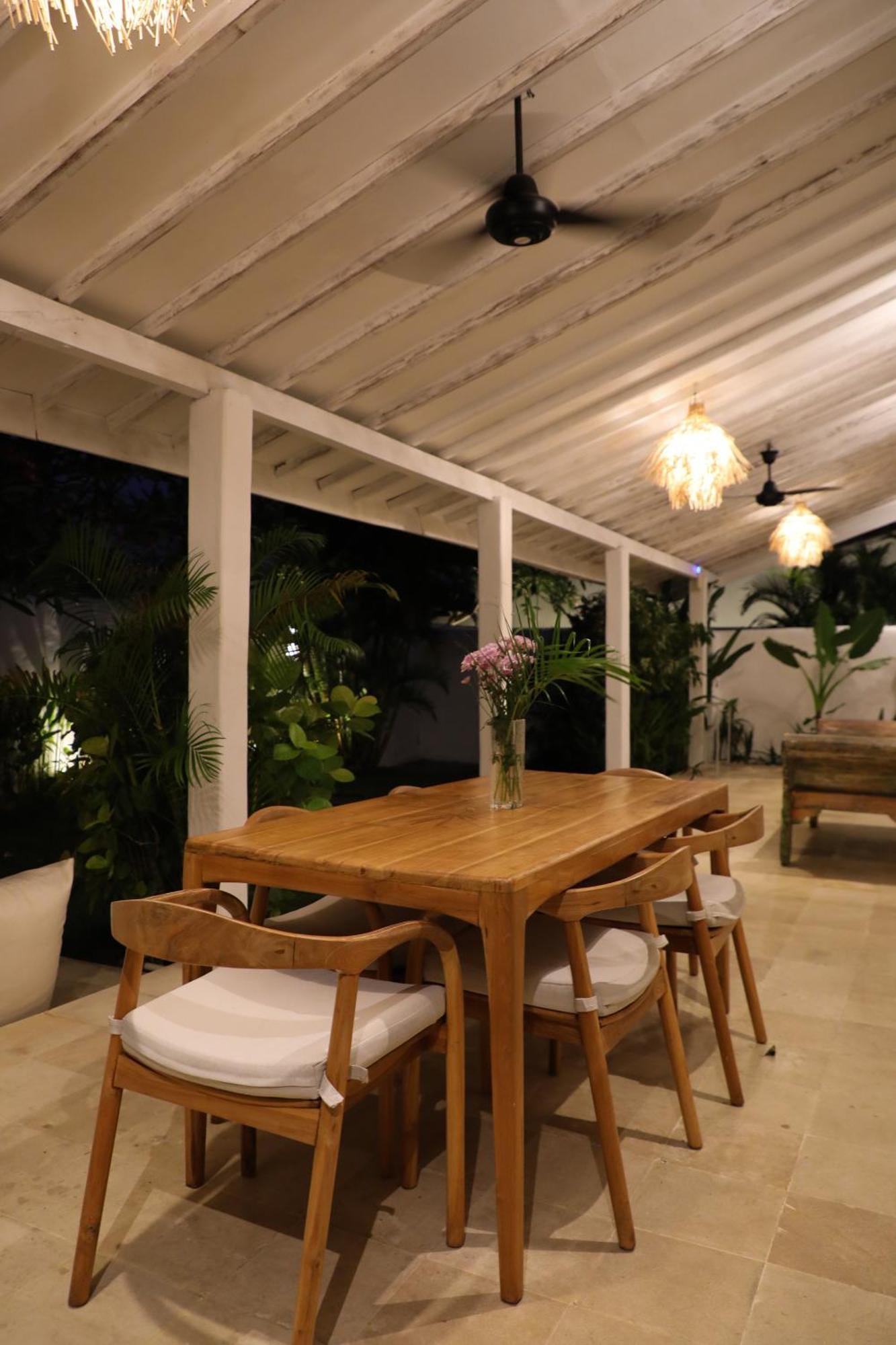 Villa Tom & Lucie Bingin Beach Uluwatu Екстериор снимка